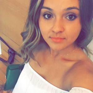 Meet your Posher, Natalie